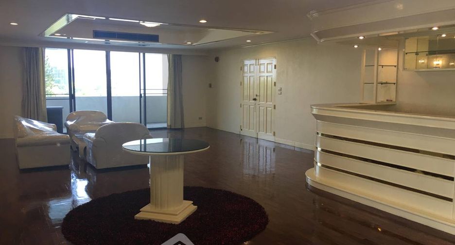 Wohnung zur Miete und zum Kauf mit 4 Zimmer in Watthana, Bangkok