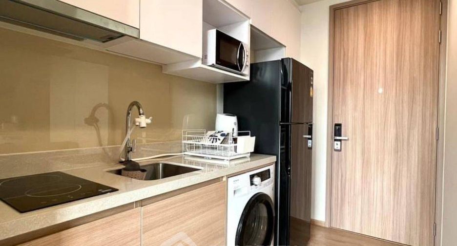 For sale 1 bed condo in Watthana, Bangkok