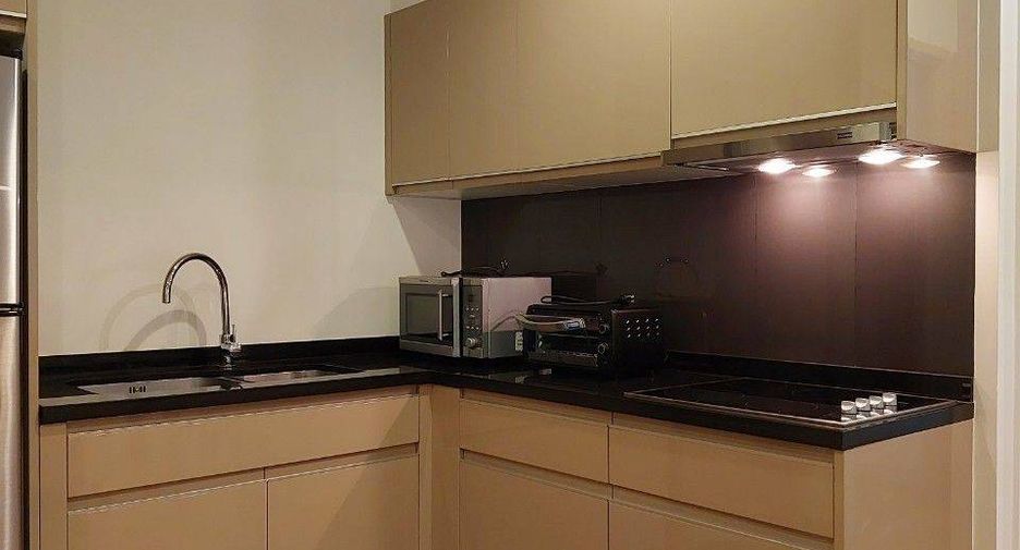 ขาย 2 ห้องนอน คอนโด ใน คลองเตย, กรุงเทพฯ