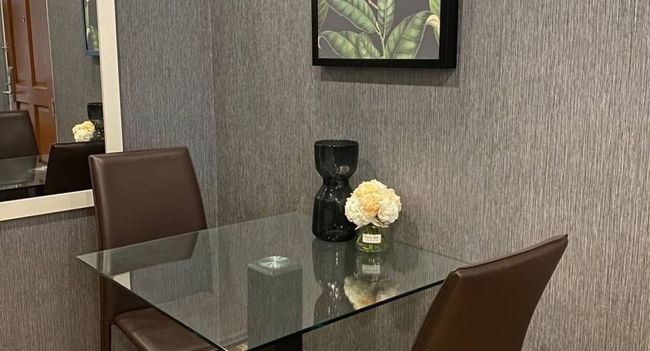 For sale 2 bedrooms condo in Yan Nawa, Bangkok