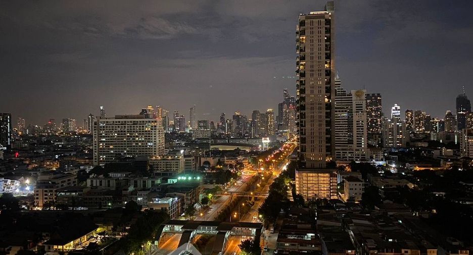 For sale 2 bedrooms condo in Yan Nawa, Bangkok