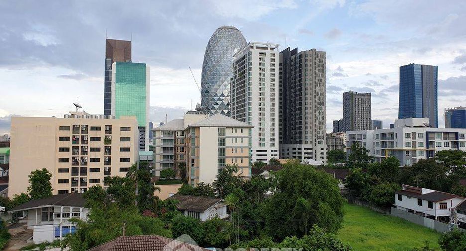 À vendre 2 chambres condo à Phaya Thai, Bangkok