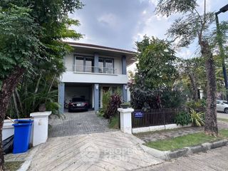 Casa en venta de 3 habitaciones en Wang Thonglang, Bangkok