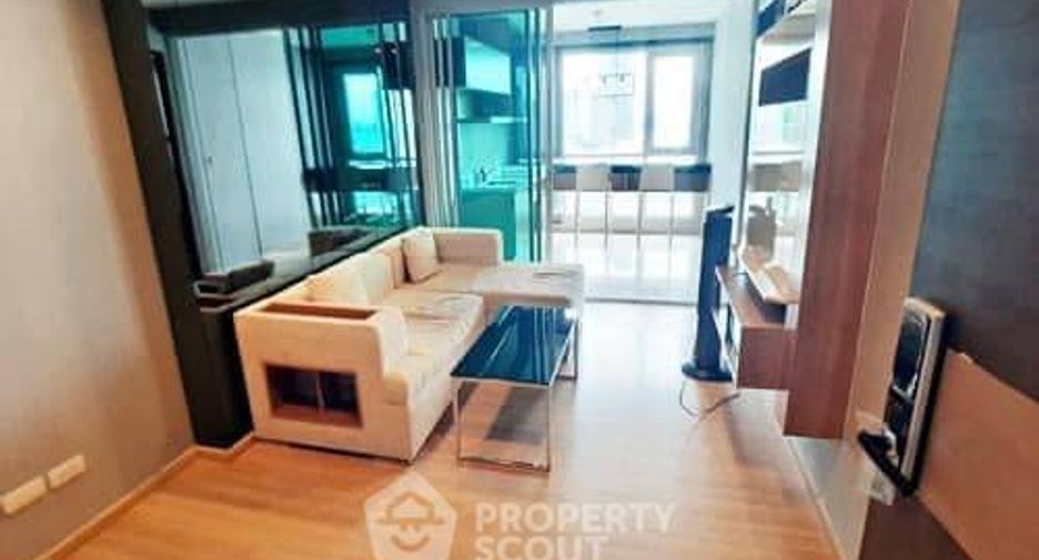For sale 1 Beds condo in Sathon, Bangkok