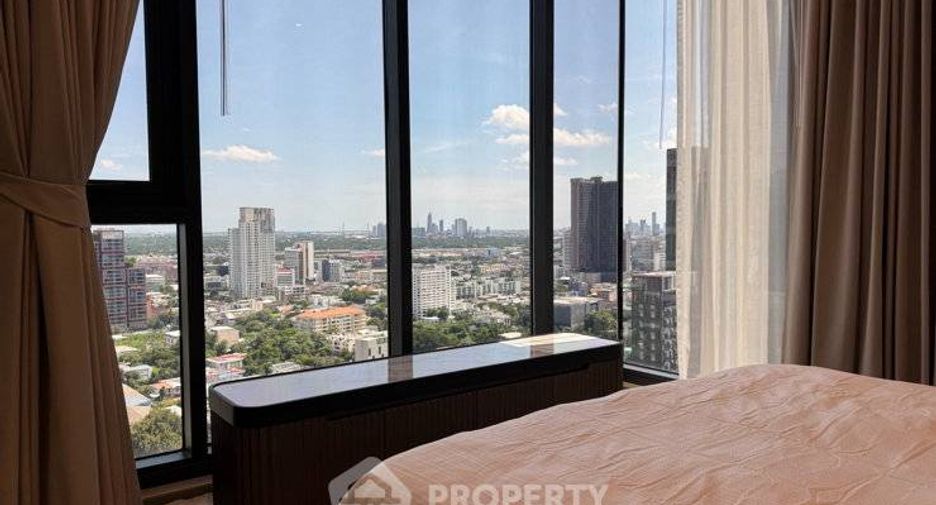 À vendre 2 chambres condo à Khlong Toei, Bangkok