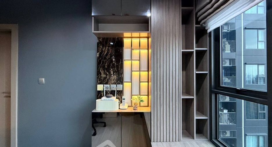 À vendre 1 chambre condo à Huai Khwang, Bangkok