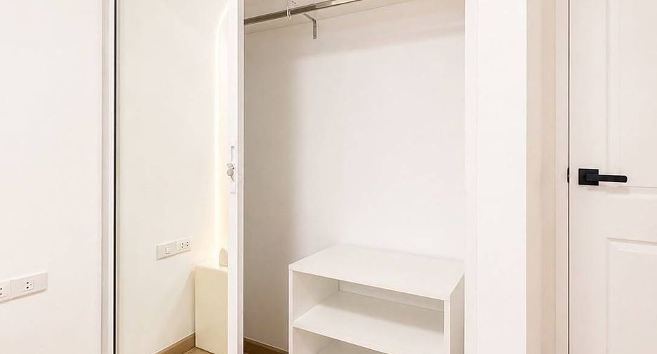 For sale 1 bed condo in Ratchathewi, Bangkok