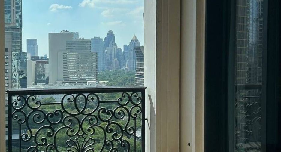 À vendre 2 chambres condo à Pathum Wan, Bangkok