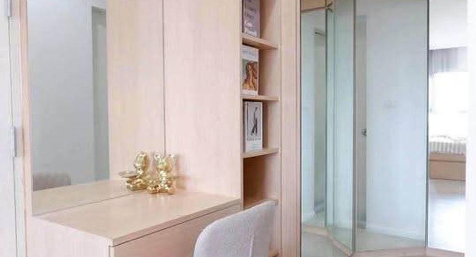 For sale 2 bedrooms condo in Khlong Toei, Bangkok