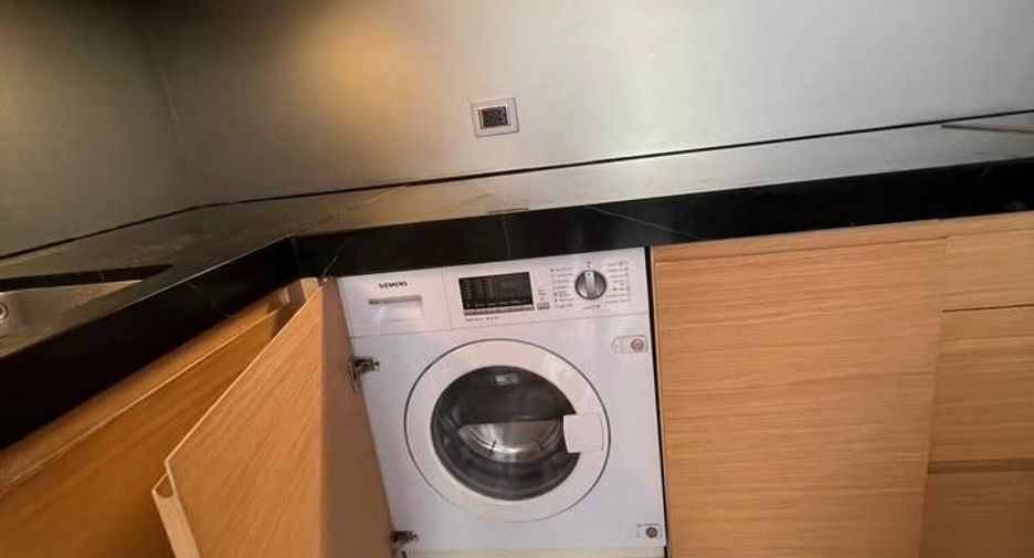 For sale 1 bed condo in Sathon, Bangkok