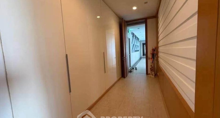 Condo en venta de 3 habitaciones en Bang Lamung, Chonburi