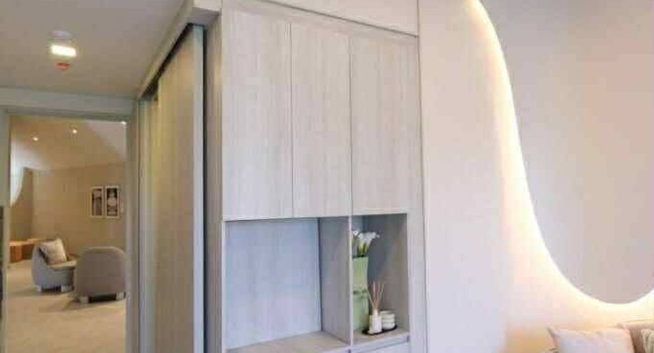 For sale 1 bed condo in Huai Khwang, Bangkok