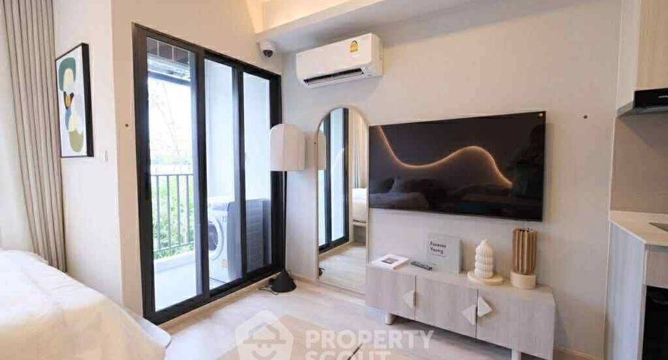 For sale 1 bed condo in Huai Khwang, Bangkok