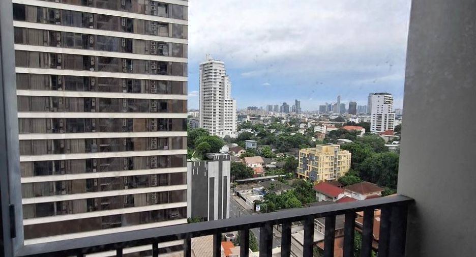 Wohnung zum Kauf mit 1 Zimmer in Watthana, Bangkok