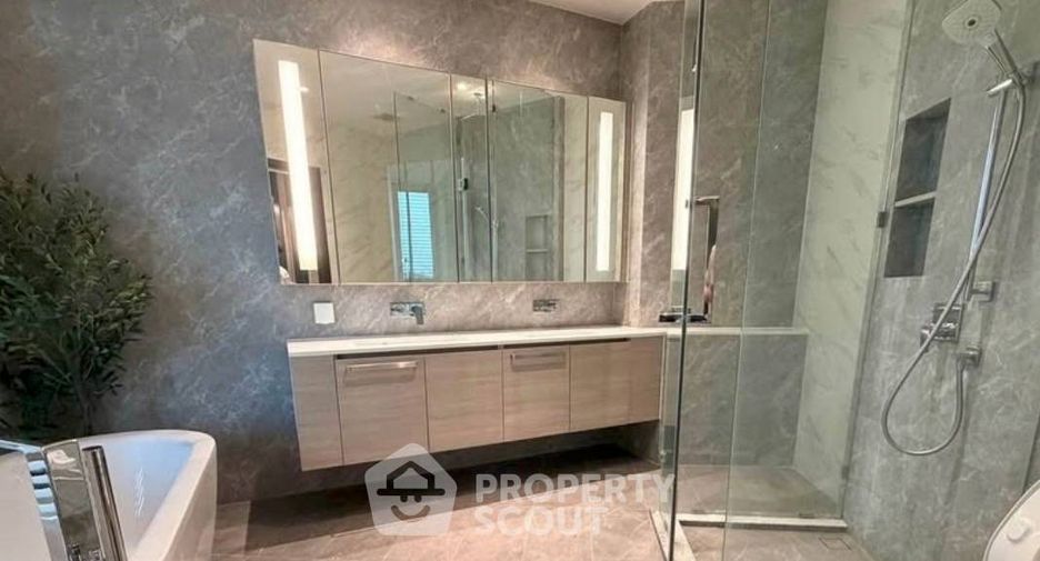 Condo en alquiler y en venta de 1 habitaciones en Chatuchak, Bangkok