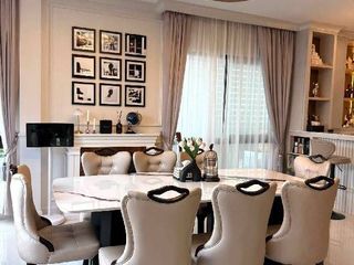 Casa en venta de 4 habitaciones en Wang Thonglang, Bangkok