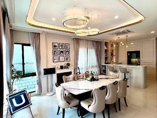 Casa en venta de 4 habitaciones en Wang Thonglang, Bangkok