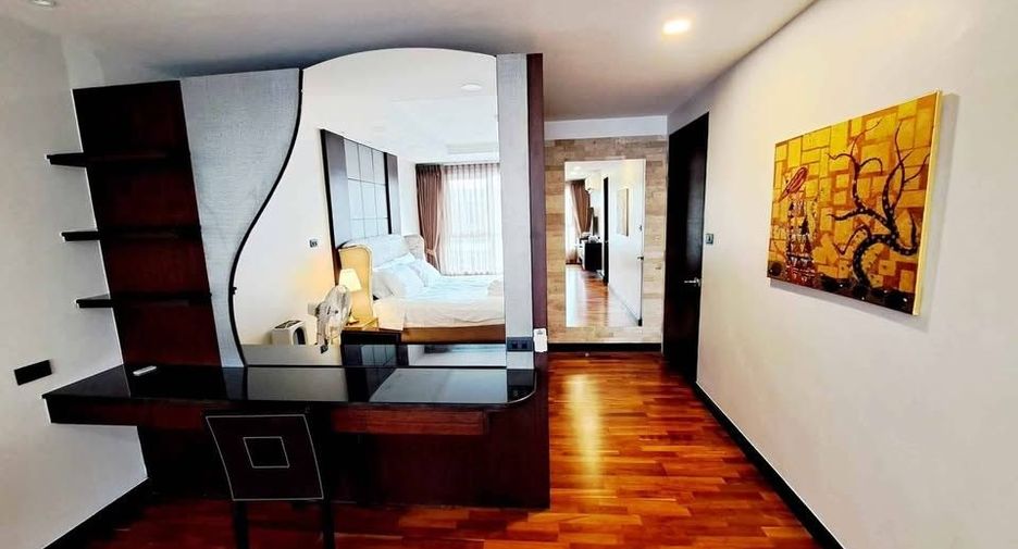 ให้เช่า 2 ห้องนอน คอนโด ใน วัฒนา, กรุงเทพฯ