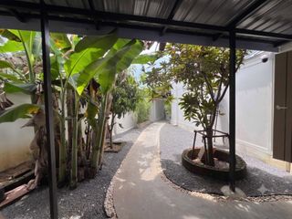 For sale 2 bedrooms villa in Mueang Krabi, Krabi