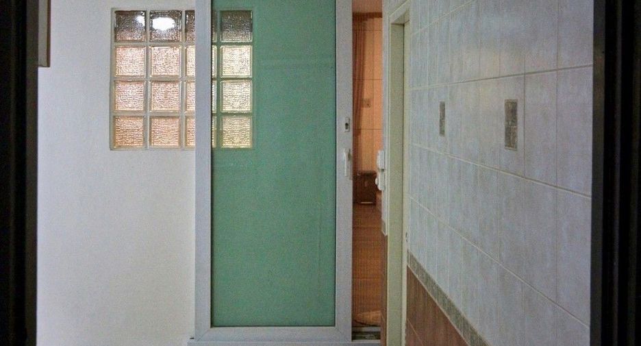 Аренда 4 спальни дом в Пхая Тхаи, Бангкок