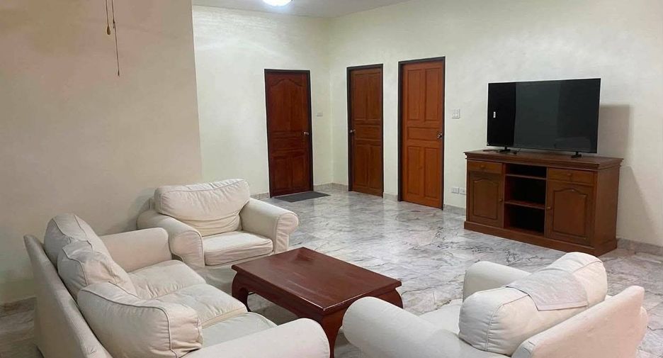 For rent 3 bedrooms house in Bang Lamung, Chonburi