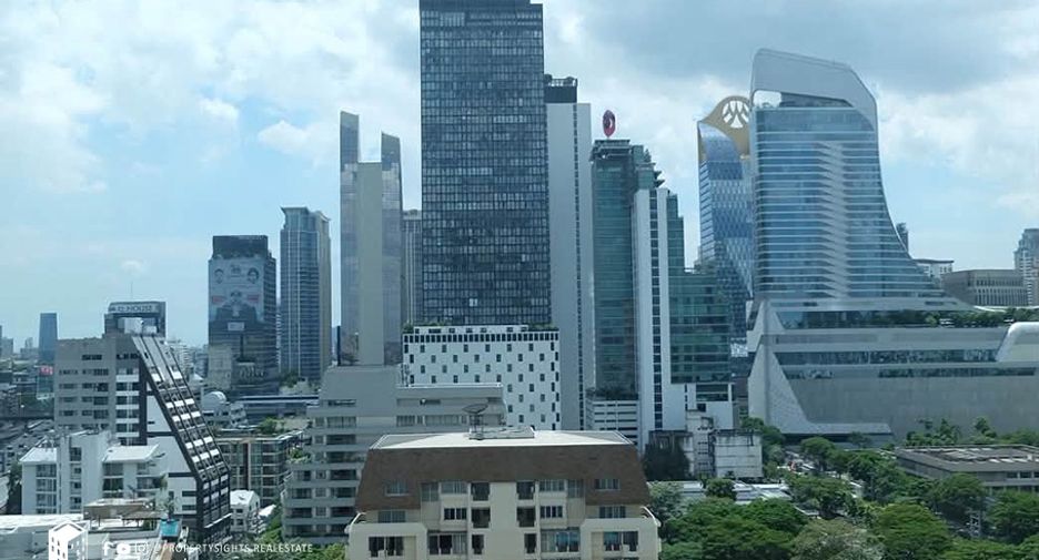 For rent 1 bed condo in Pathum Wan, Bangkok