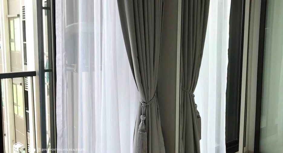 For rent 1 bed condo in Pathum Wan, Bangkok