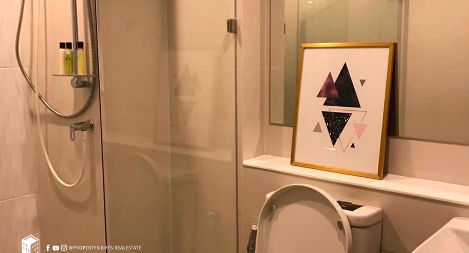 For rent 1 bed condo in Pathum Wan, Bangkok