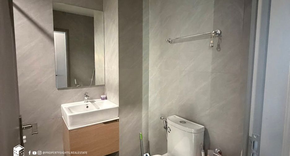 Condo en alquiler de 1 habitaciones en Khlong Toei, Bangkok