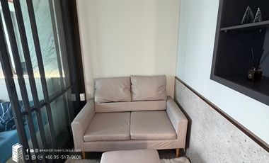 Condo en alquiler de 1 habitaciones en Khlong Toei, Bangkok