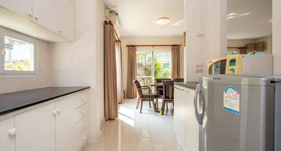 For rent 3 bedrooms house in San Kamphaeng, Chiang Mai