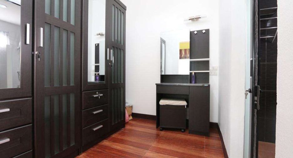 Casa en alquiler de 3 habitaciones en Saraphi, Chiang Mai