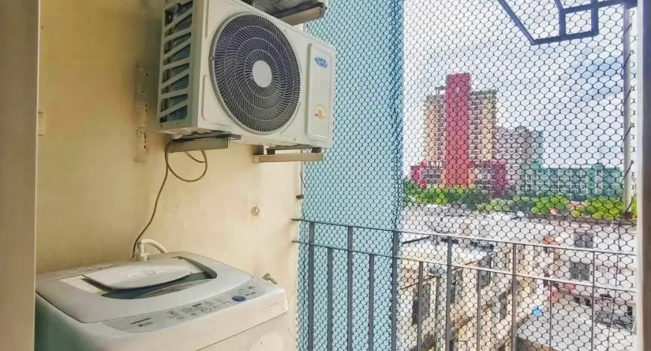 For rent 1 bed condo in Huai Khwang, Bangkok