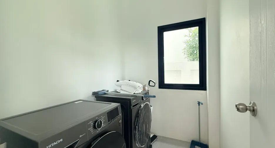 For rent and for sale 4 bedrooms house in Huay Yai, Pattaya
