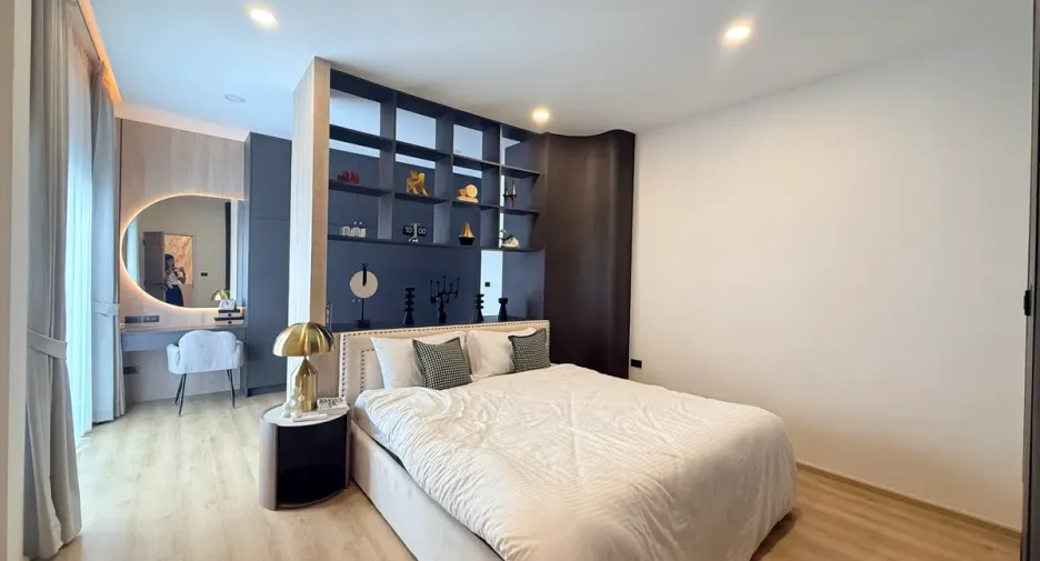 For rent and for sale 4 bedrooms house in Huay Yai, Pattaya