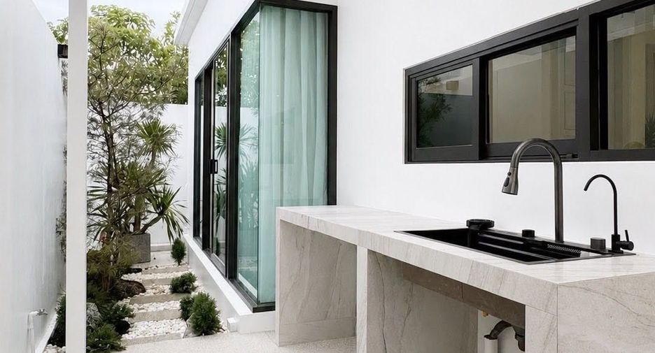 Villa zum Kauf mit 2 Zimmer in Mueang Phuket, Phuket