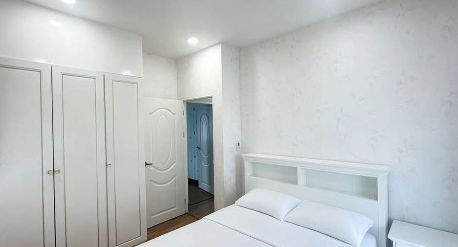Haus zur Miete und zum Kauf mit 4 Zimmer in Mueang Phuket, Phuket