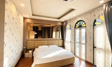 Haus zur Miete und zum Kauf mit 4 Zimmer in Mueang Phuket, Phuket