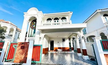Haus zur Miete und zum Kauf mit 4 Zimmer in Mueang Phuket, Phuket