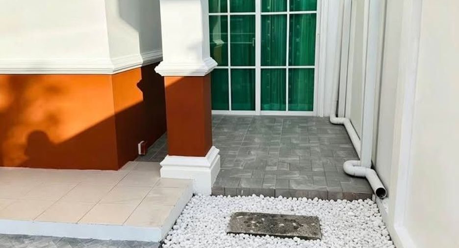 Haus zur Miete und zum Kauf mit 4 Zimmer in Mueang Phuket, Phuket
