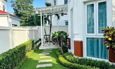 Haus zur Miete und zum Kauf mit 4 Zimmer in Mueang Phuket, Phuket