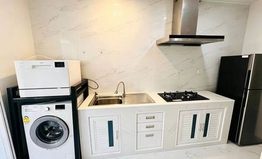 Haus zur Miete und zum Kauf mit 4 Zimmer in Mueang Phuket, Phuket