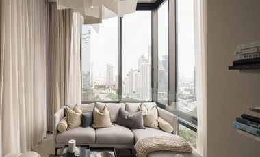 For rent 2 bedrooms condo in Bang Rak, Bangkok