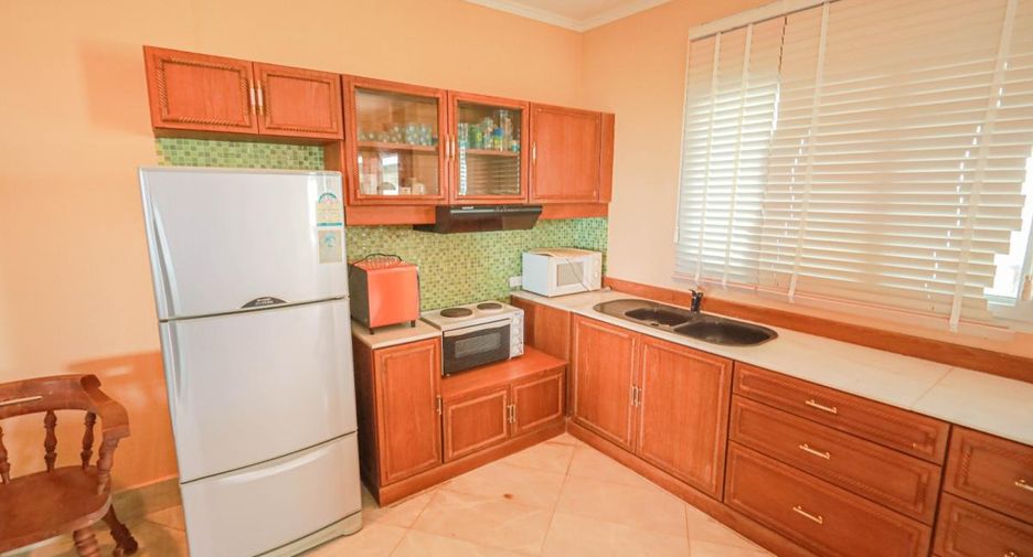 Condo en venta de 3 habitaciones en Na Jomtien, Pattaya