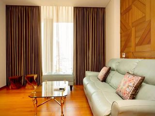 For sale 4 bedrooms condo in Sathon, Bangkok