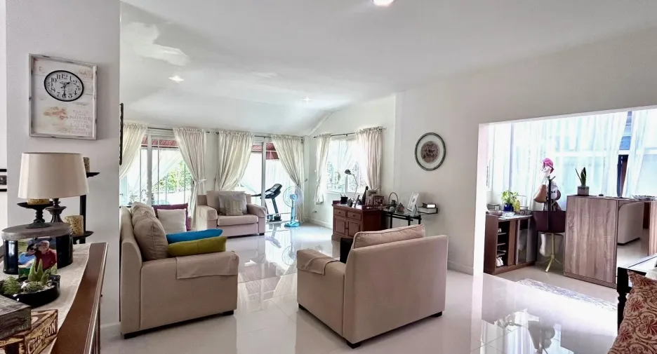 For sale 3 ベッドルーム house in Mueang Phuket, Phuket