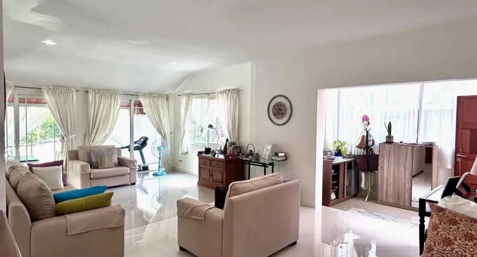 For sale 3 ベッドルーム house in Mueang Phuket, Phuket
