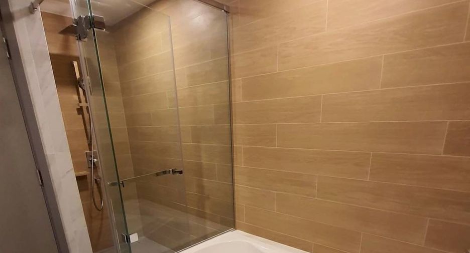 For sale 1 bed condo in Watthana, Bangkok