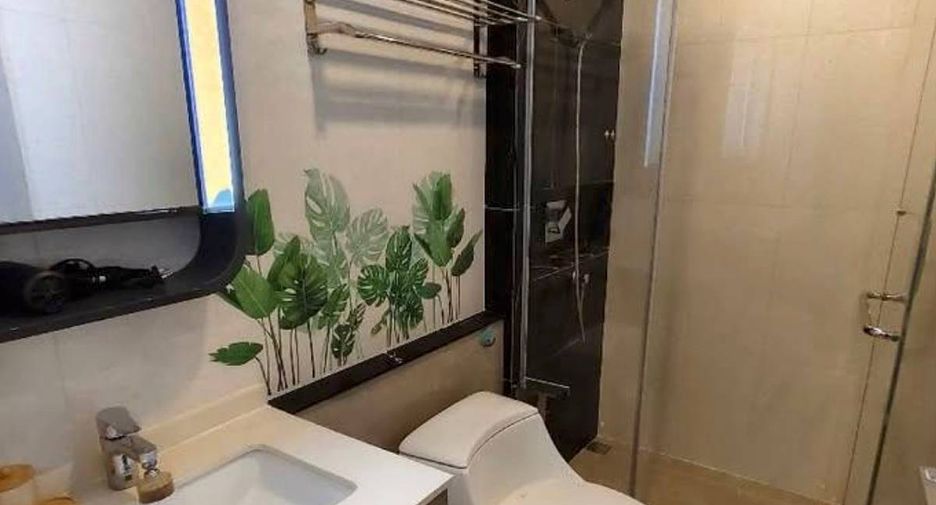 À vendre 1 chambre condo à Huai Khwang, Bangkok