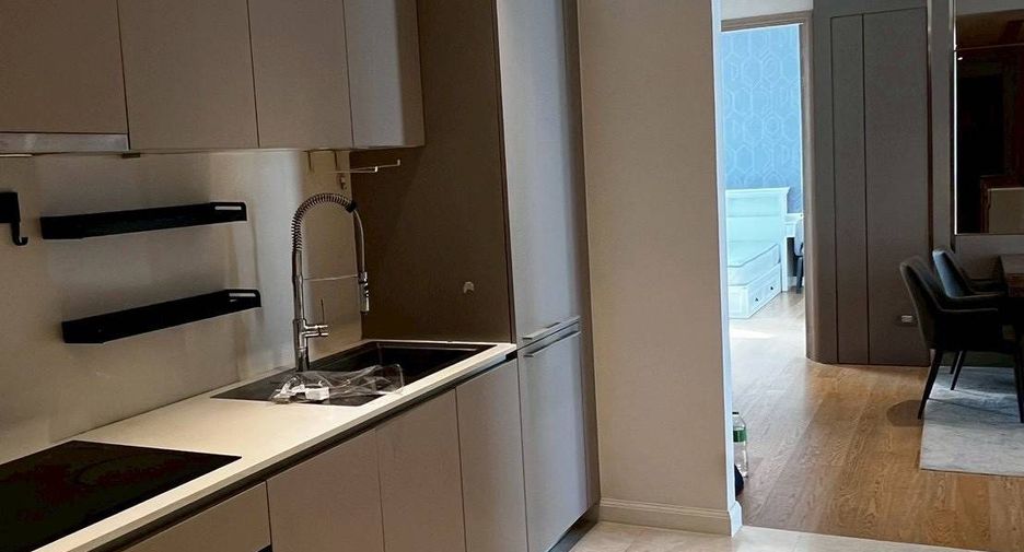 Condo en alquiler y en venta de 2 habitaciones en Khlong San, Bangkok